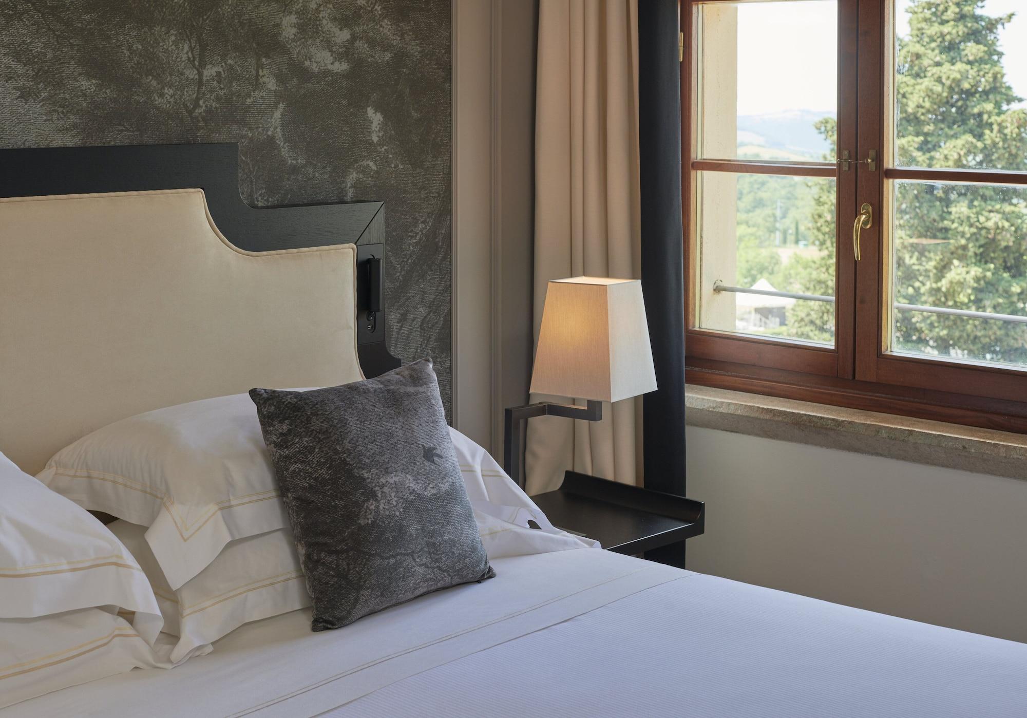 Fonteverde Lifestyle & Thermal Retreat - The Leading Hotels Of The World Сан-Кашано-дей-Баньї Екстер'єр фото A bedroom at the hotel