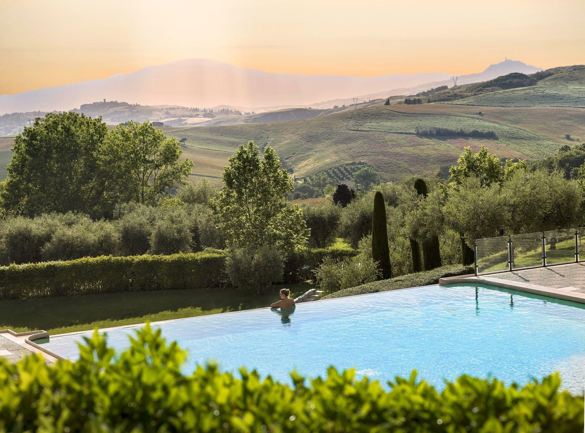 Fonteverde Lifestyle & Thermal Retreat - The Leading Hotels Of The World Сан-Кашано-дей-Баньї Екстер'єр фото View of the Chianti hills